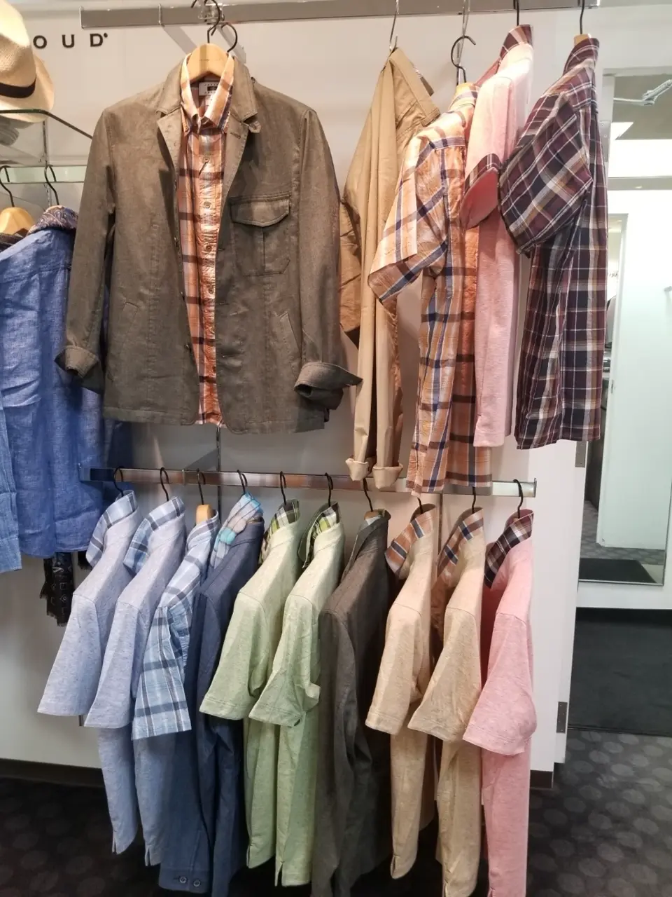 JOSEPH ABBOUD スタッフ コーディネート画像