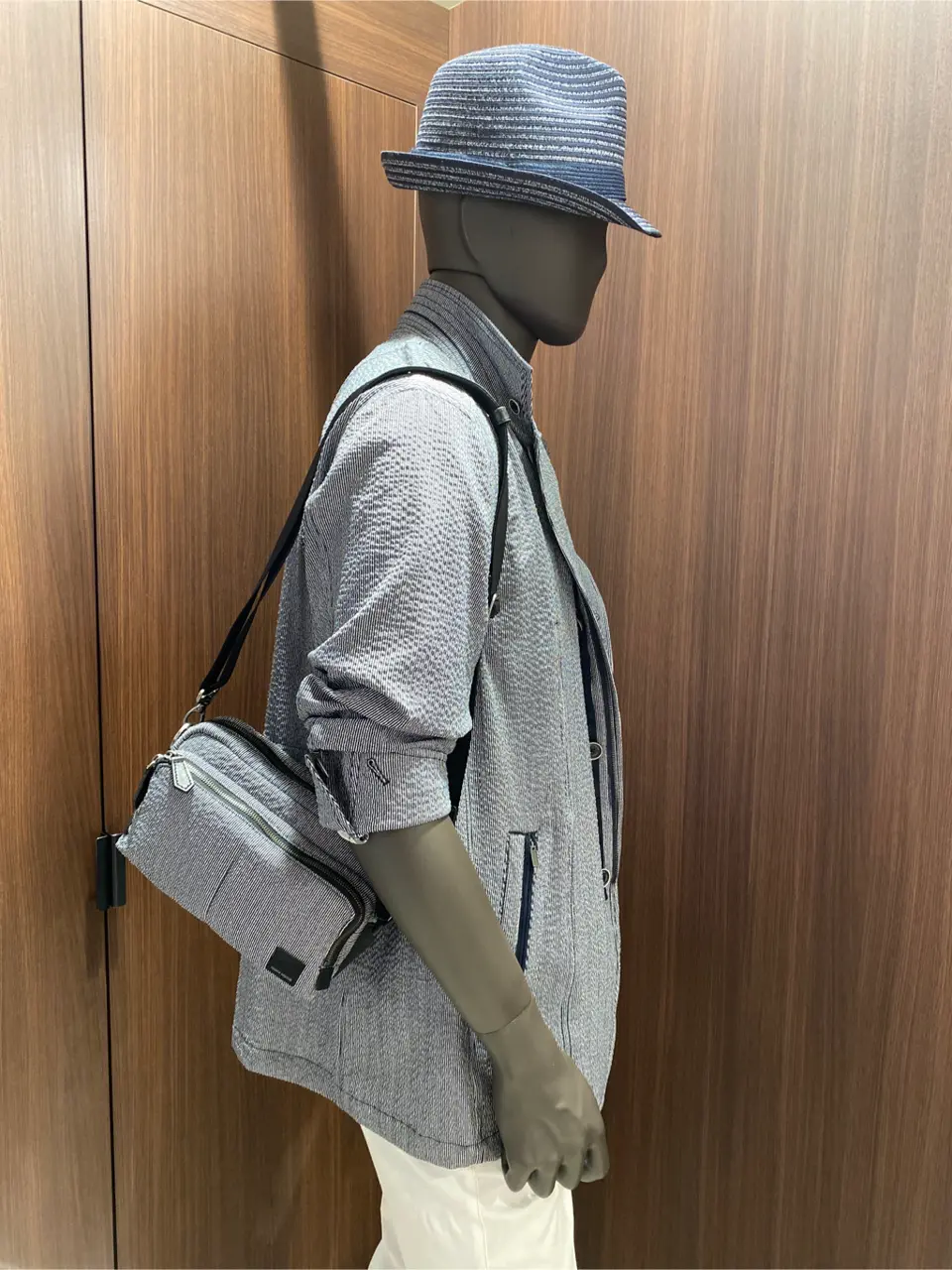 JOSEPH ABBOUD 柳原 コーディネート画像