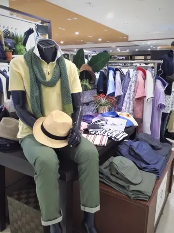 JOSEPH ABBOUD 前田 コーディネート画像