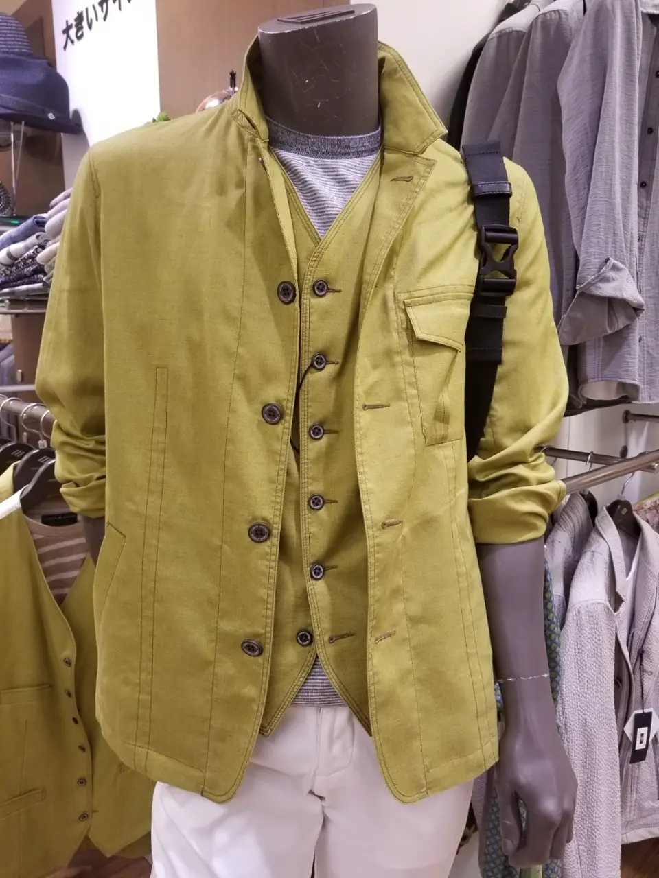 JOSEPH ABBOUD 藤川 コーディネート画像