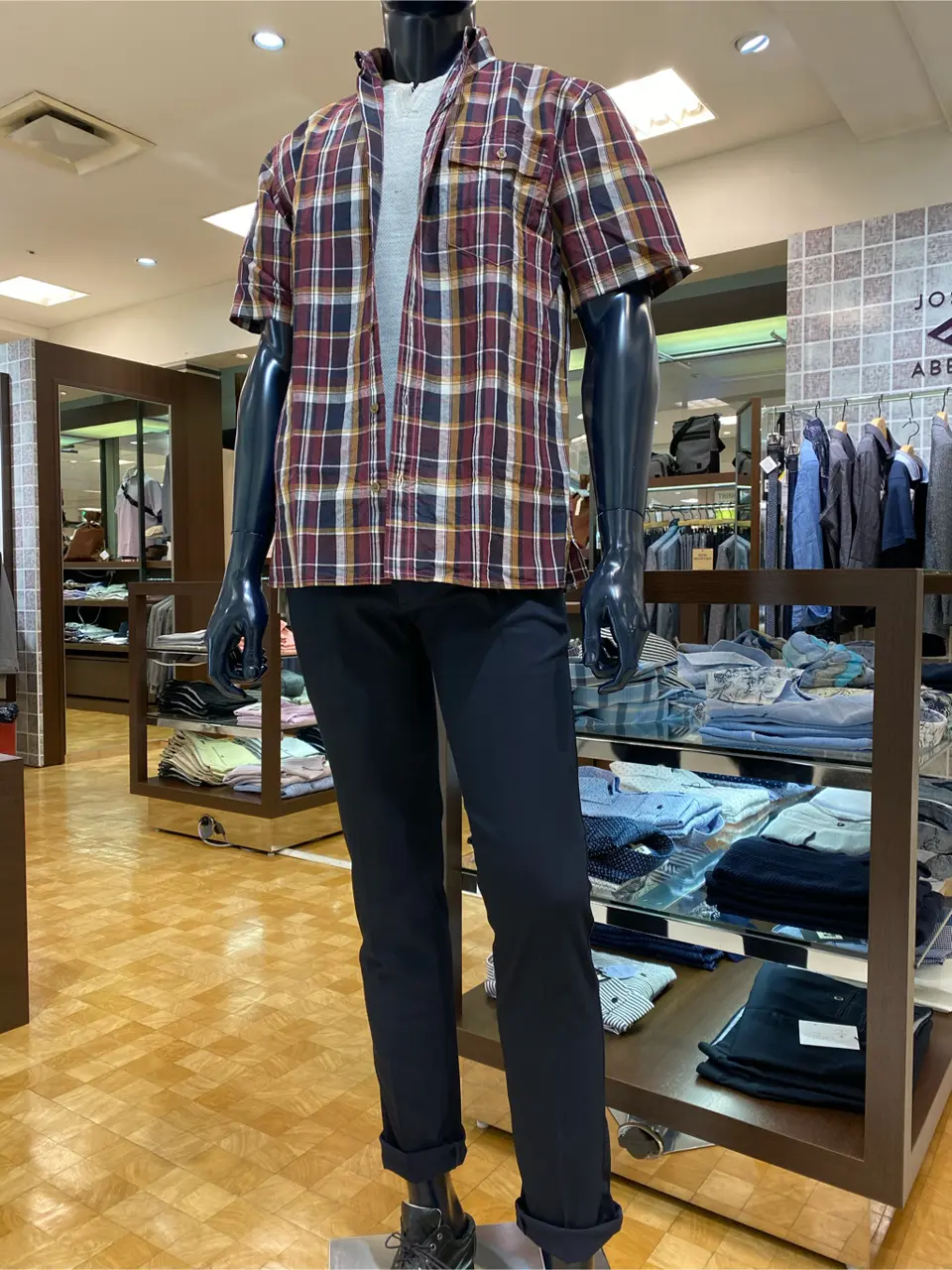 JOSEPH ABBOUD 瀬野 コーディネート画像