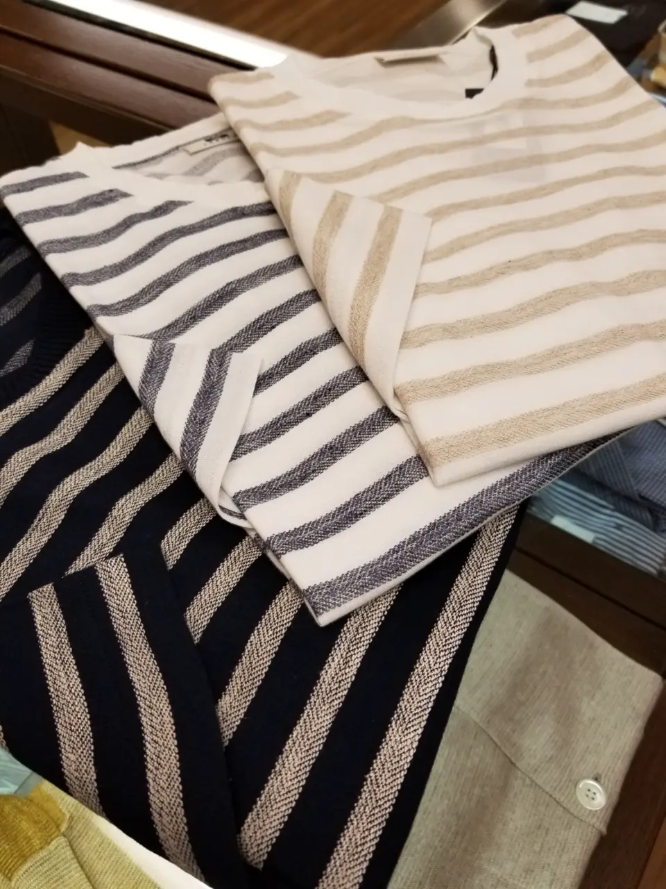 JOSEPH ABBOUD 藤川 コーディネート画像