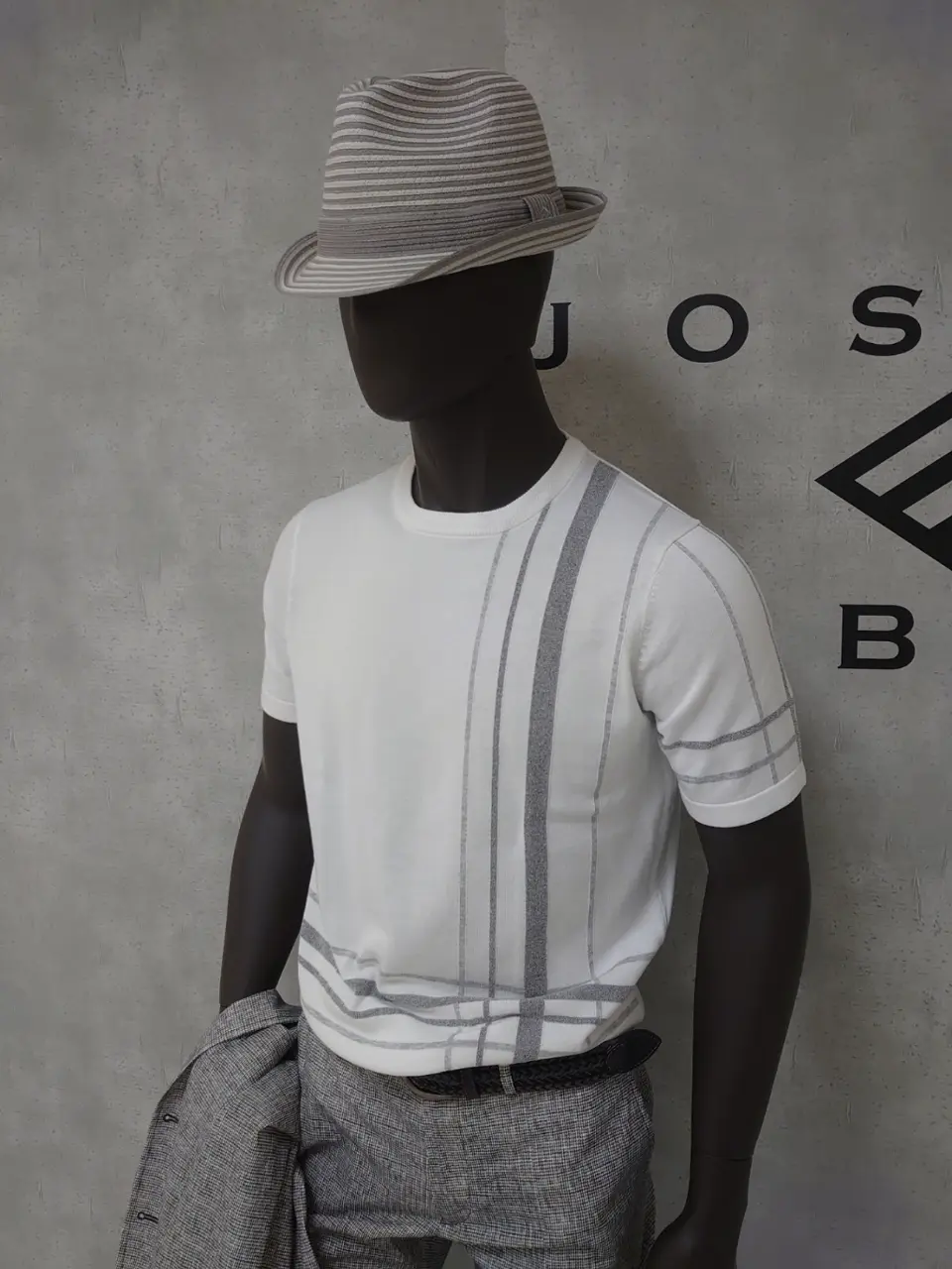 JOSEPH ABBOUD 石川 コーディネート画像