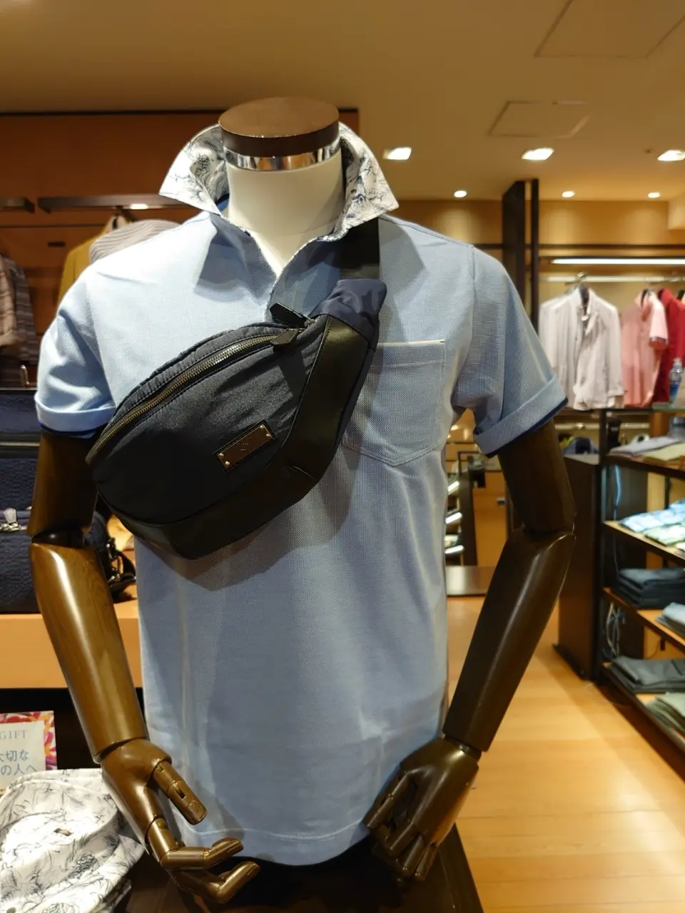  三宅 コーディネート画像