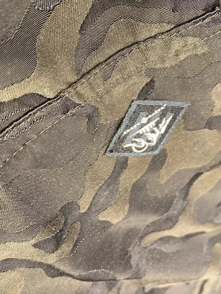 JOSEPH ABBOUD 東　 コーディネート画像