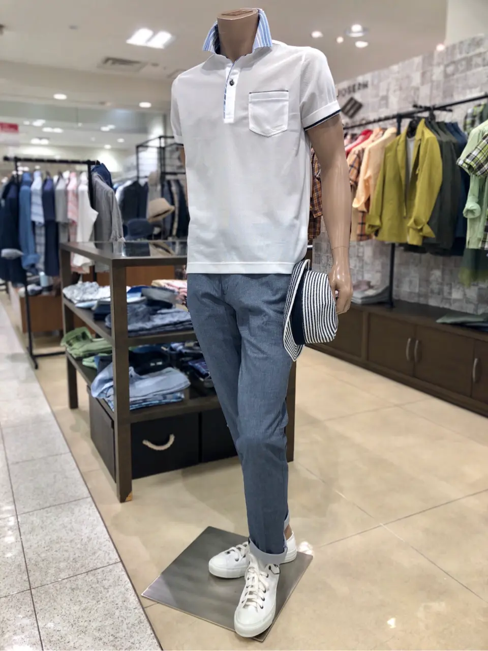 JOSEPH ABBOUD Konda コーディネート画像