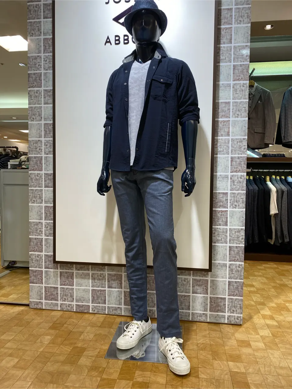 JOSEPH ABBOUD 瀬野 コーディネート画像