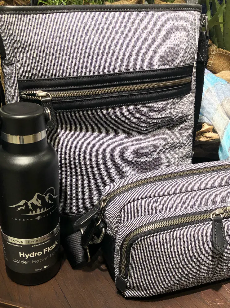 JOSEPH ABBOUD 西村 コーディネート画像