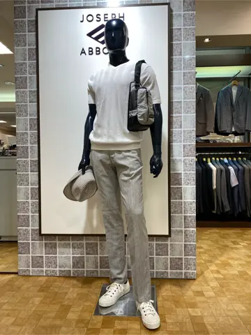 JOSEPH ABBOUD 瀬野 コーディネート画像