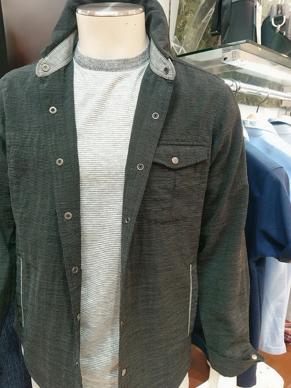 JOSEPH ABBOUD 竹田 コーディネート画像