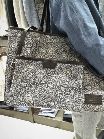 JOSEPH ABBOUD 前田 コーディネート画像