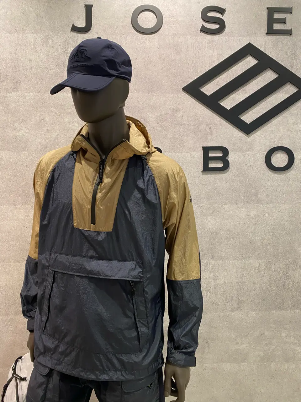  東　 コーディネート画像