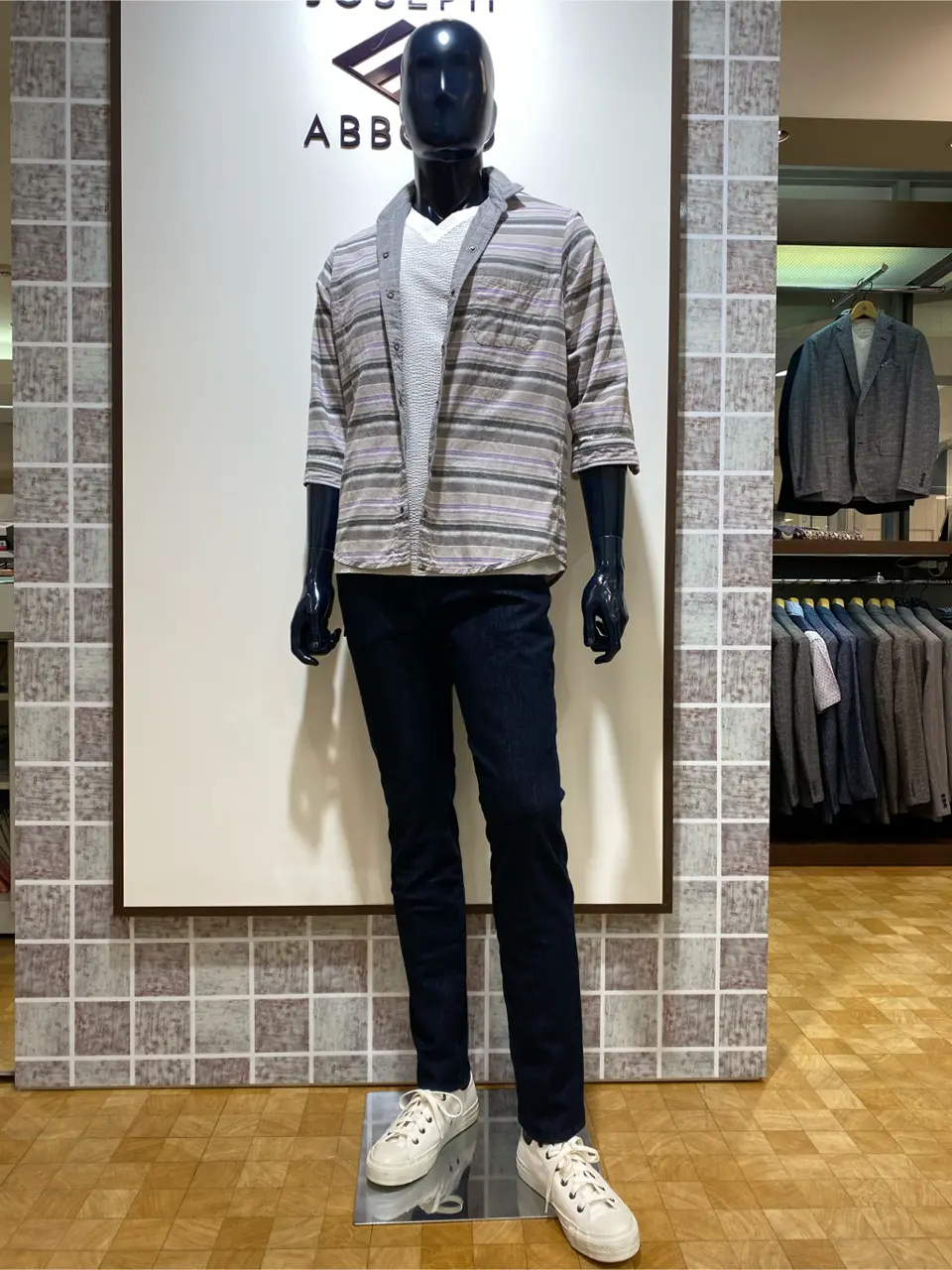 JOSEPH ABBOUD 瀬野 コーディネート画像