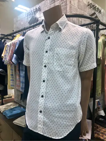 JOSEPH ABBOUD Konda コーディネート画像