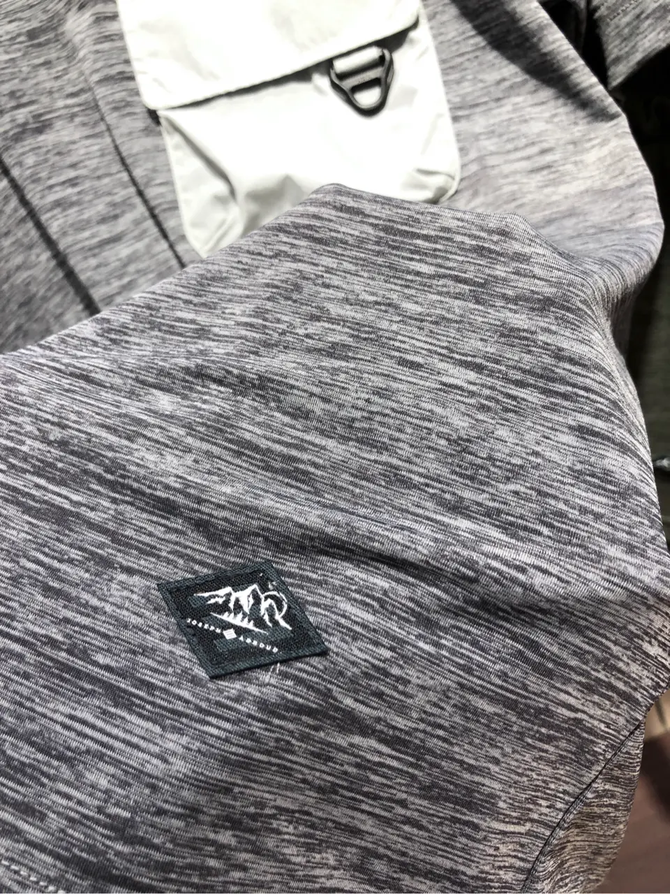 JOSEPH ABBOUD 二澤 コーディネート画像