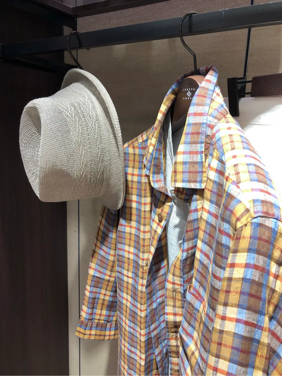 JOSEPH ABBOUD 二澤 コーディネート画像