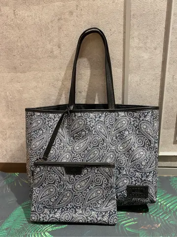 JOSEPH ABBOUD 東　 コーディネート画像