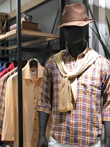 JOSEPH ABBOUD 西村 コーディネート画像