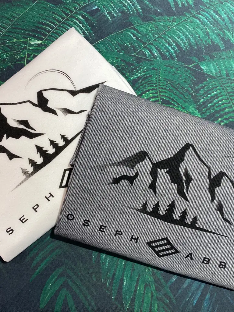 JOSEPH ABBOUD 東　 コーディネート画像