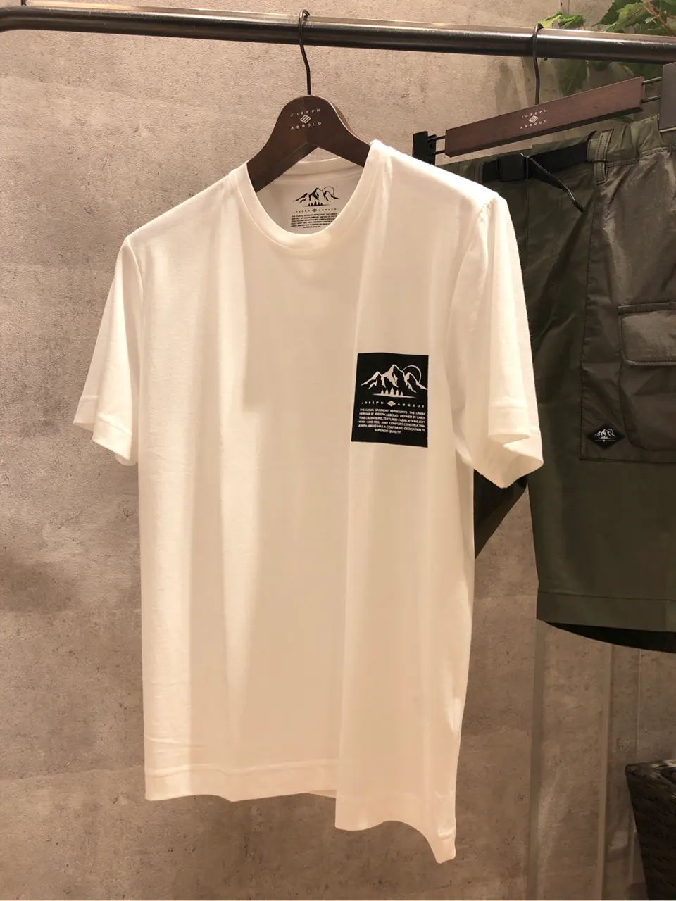 JOSEPH ABBOUD 二澤 コーディネート画像