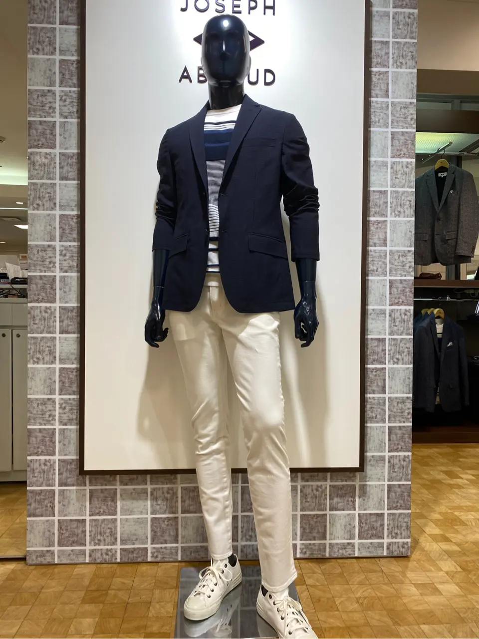 JOSEPH ABBOUD 瀬野 コーディネート画像