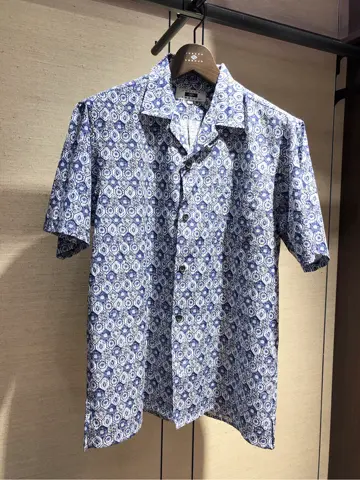 JOSEPH ABBOUD 二澤 コーディネート画像