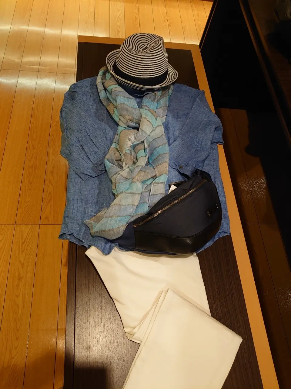  三宅 コーディネート画像