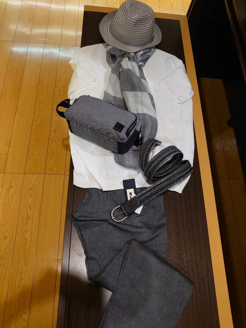  三宅 コーディネート画像