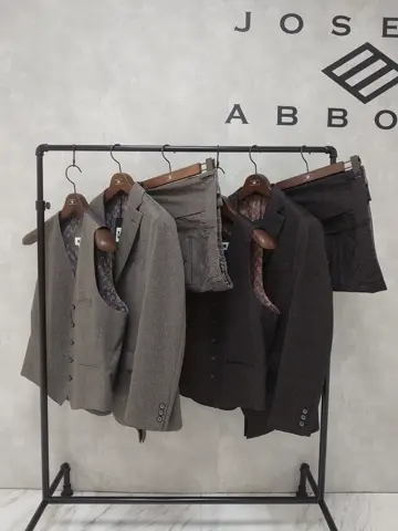 JOSEPH ABBOUD 石川 コーディネート画像