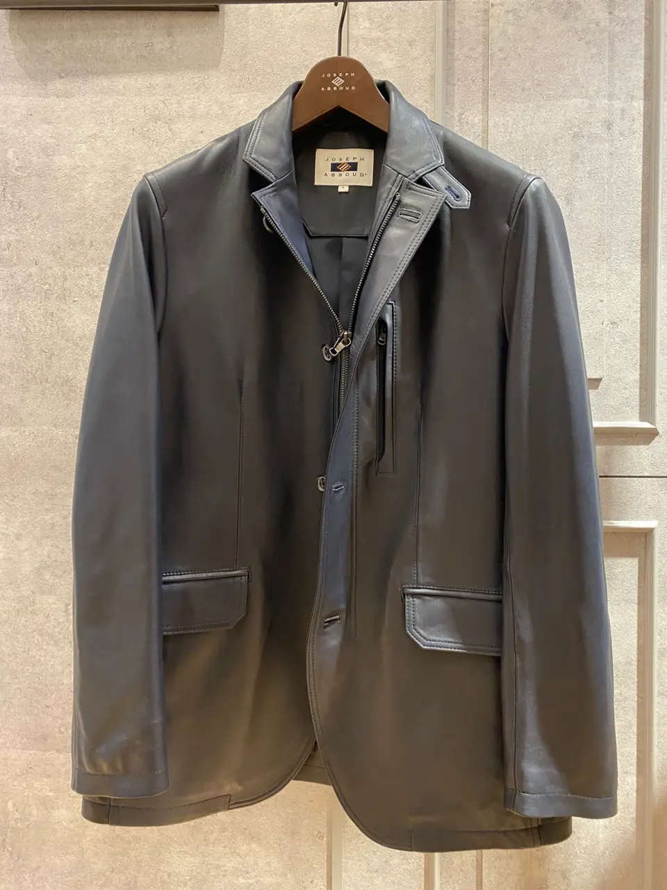 JOSEPH ABBOUD 東　 コーディネート画像