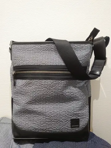 JOSEPH ABBOUD 石川 コーディネート画像