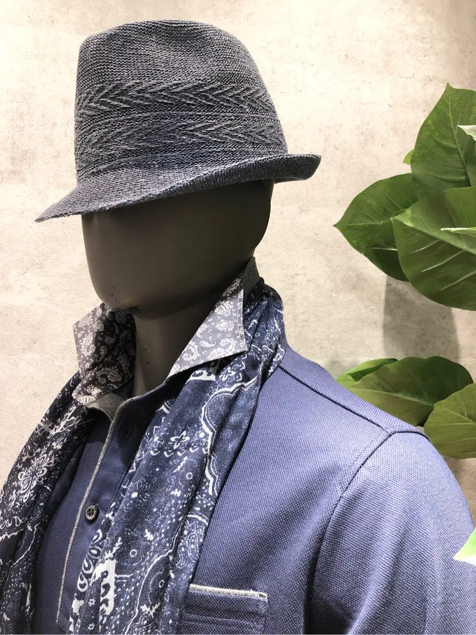 JOSEPH ABBOUD 二澤 コーディネート画像