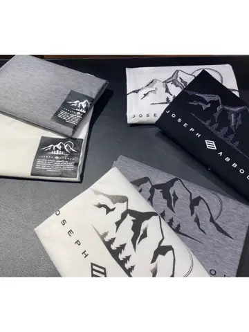 JOSEPH ABBOUD 東　 コーディネート画像