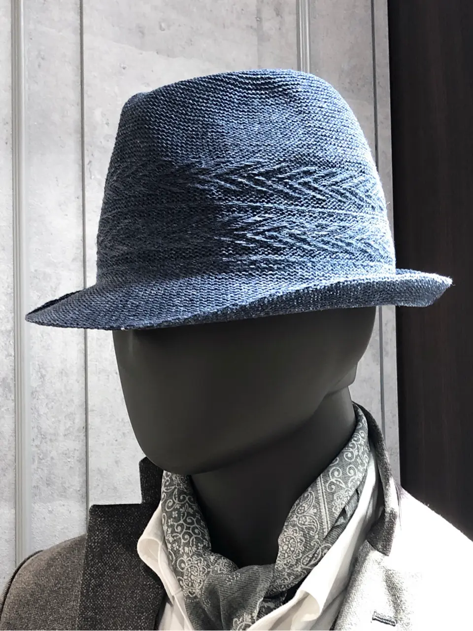 JOSEPH ABBOUD 二澤 コーディネート画像