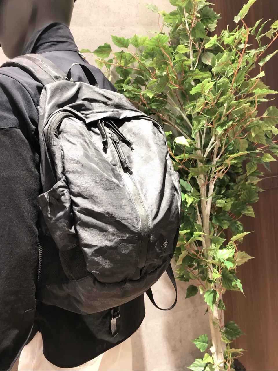 JOSEPH ABBOUD 二澤 コーディネート画像