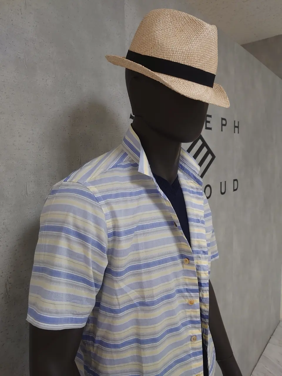 JOSEPH ABBOUD 石川 コーディネート画像