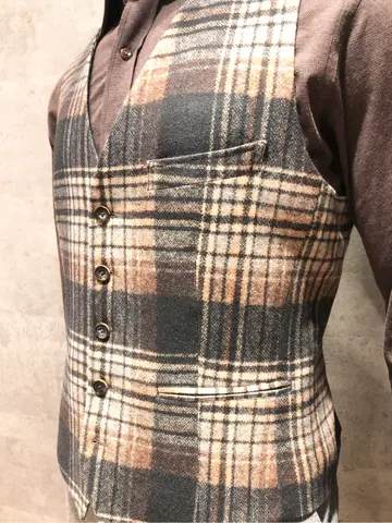 JOSEPH ABBOUD 二澤 コーディネート画像