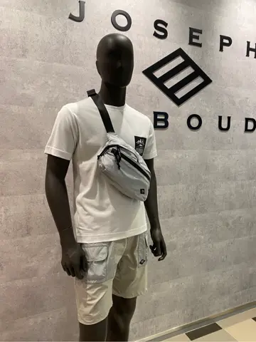 JOSEPH ABBOUD 東　 コーディネート画像