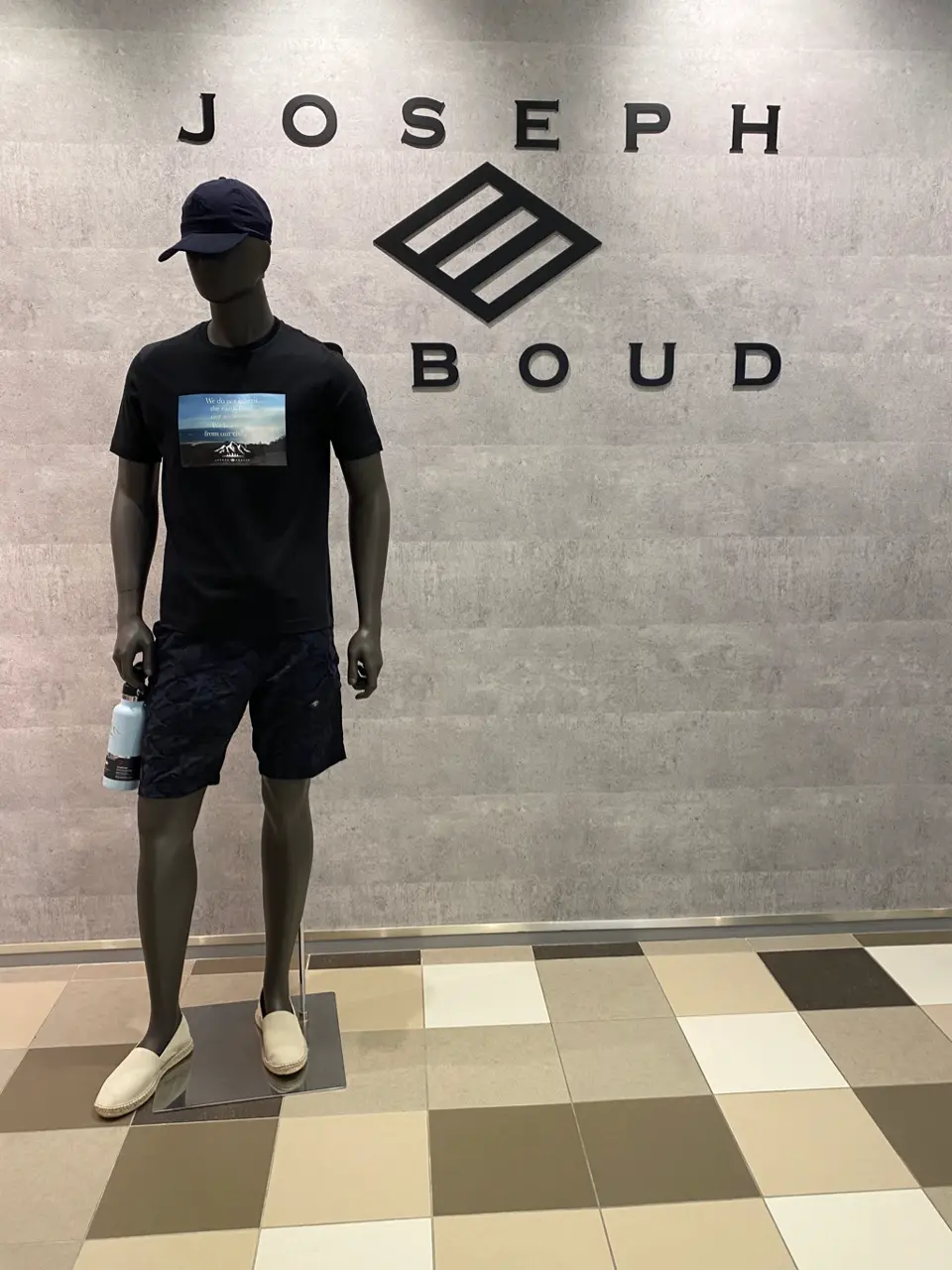  東　 コーディネート画像