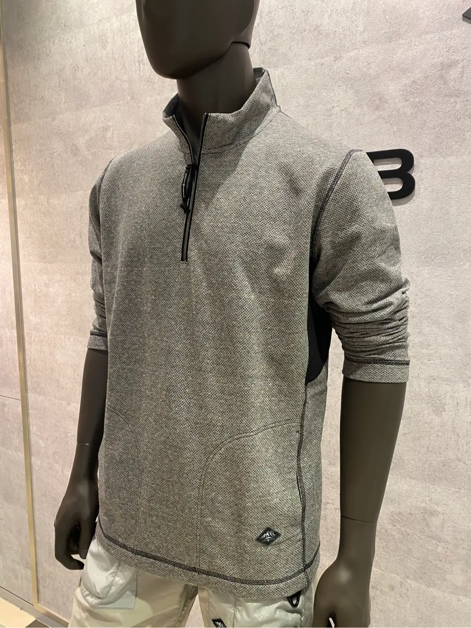 JOSEPH ABBOUD 東　 コーディネート画像