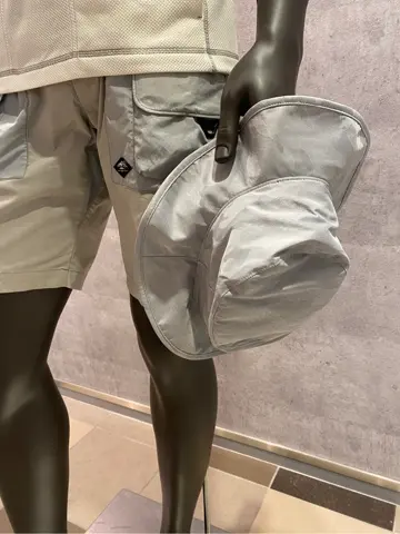 JOSEPH ABBOUD 東　 コーディネート画像