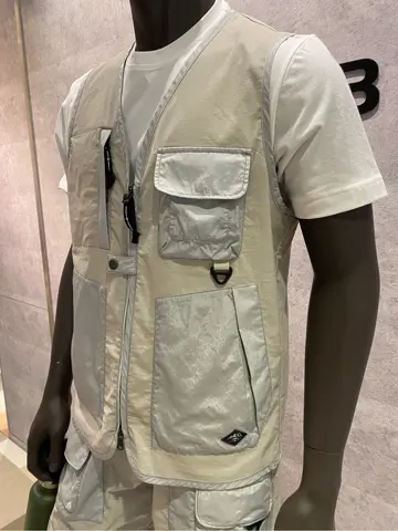 JOSEPH ABBOUD 東　 コーディネート画像