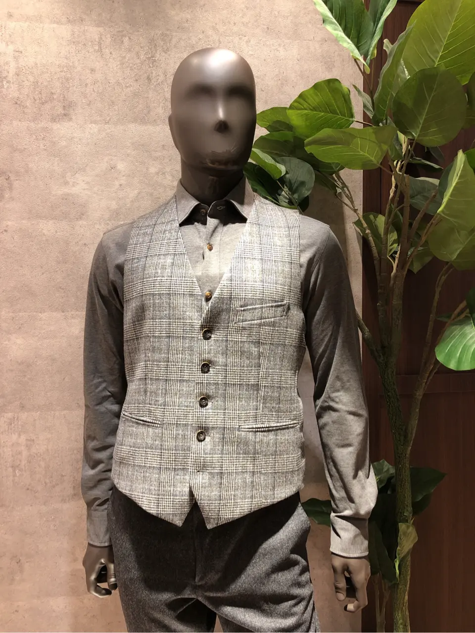 JOSEPH ABBOUD 二澤 コーディネート画像