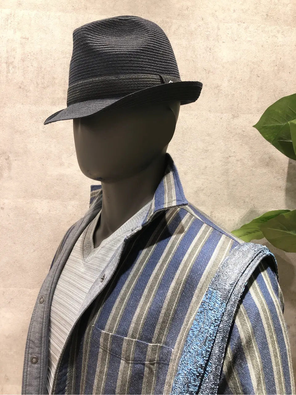 JOSEPH ABBOUD 二澤 コーディネート画像