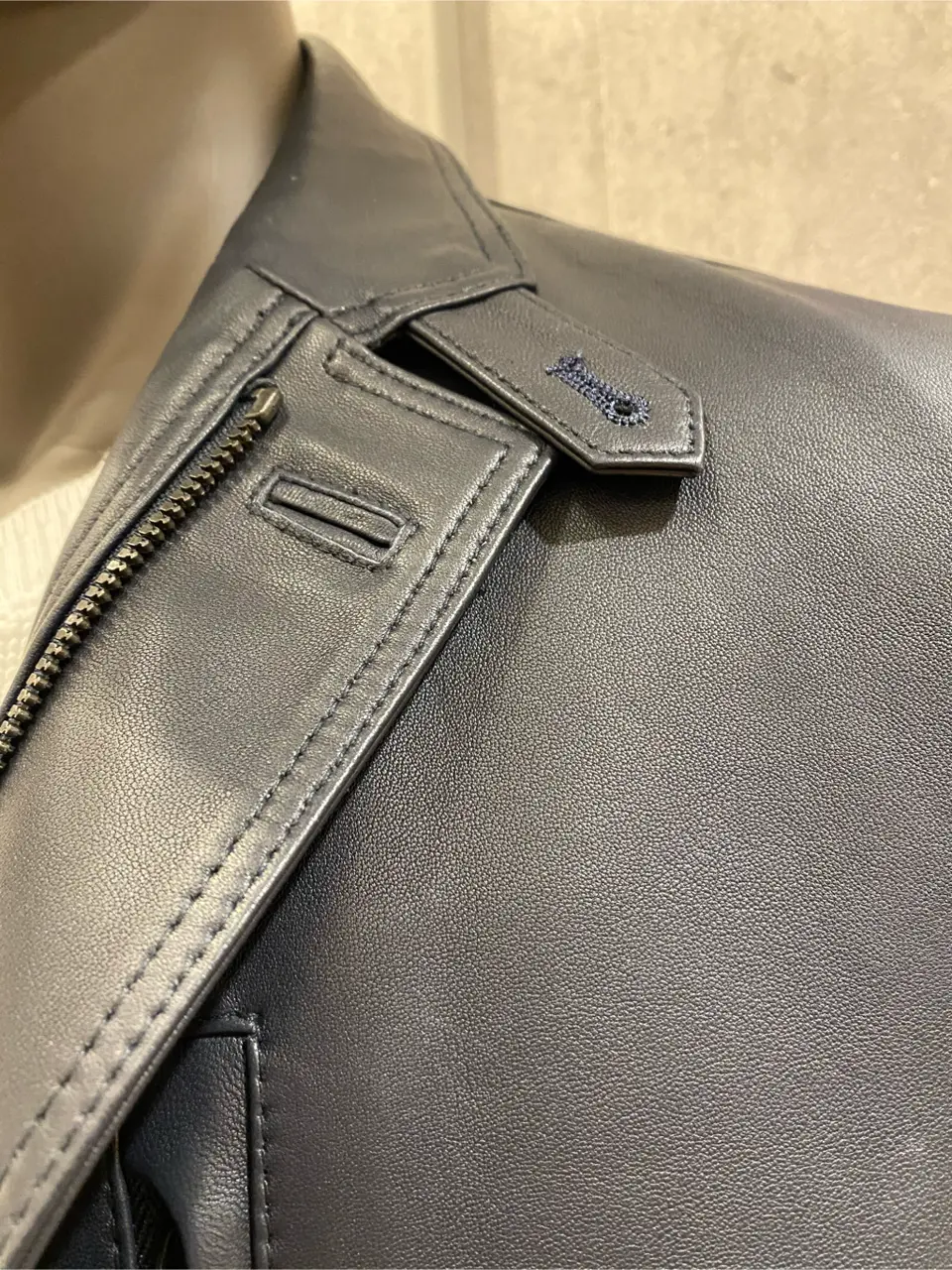 JOSEPH ABBOUD 東　 コーディネート画像