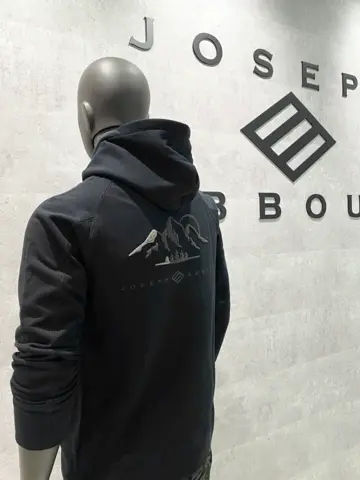 JOSEPH ABBOUD 東　 コーディネート画像