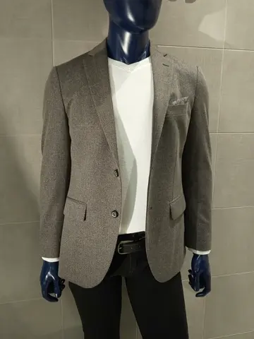 JOSEPH ABBOUD 吉川 コーディネート画像