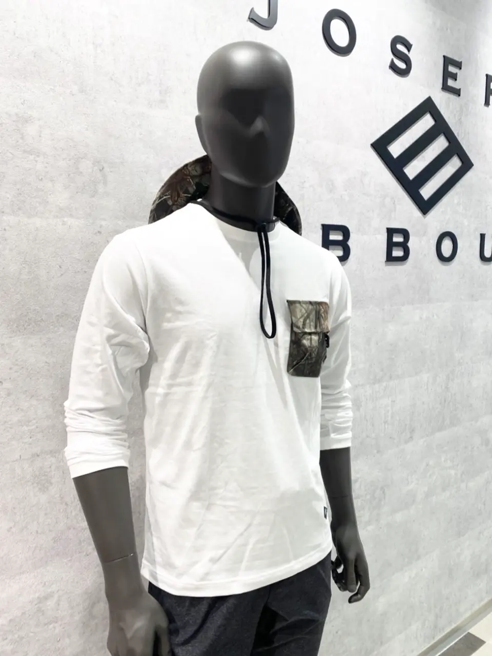 JOSEPH ABBOUD 東　 コーディネート画像