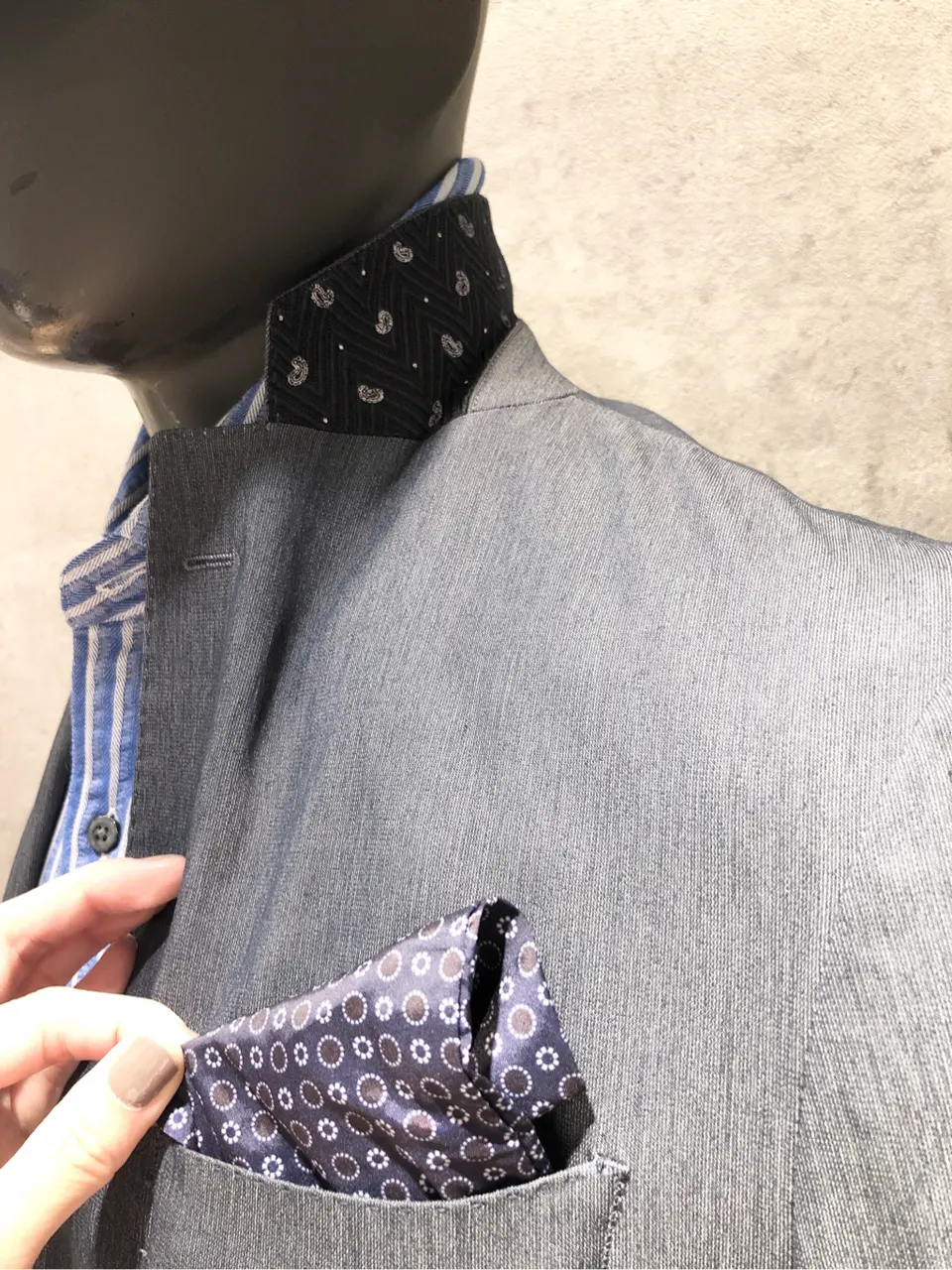 JOSEPH ABBOUD 二澤 コーディネート画像