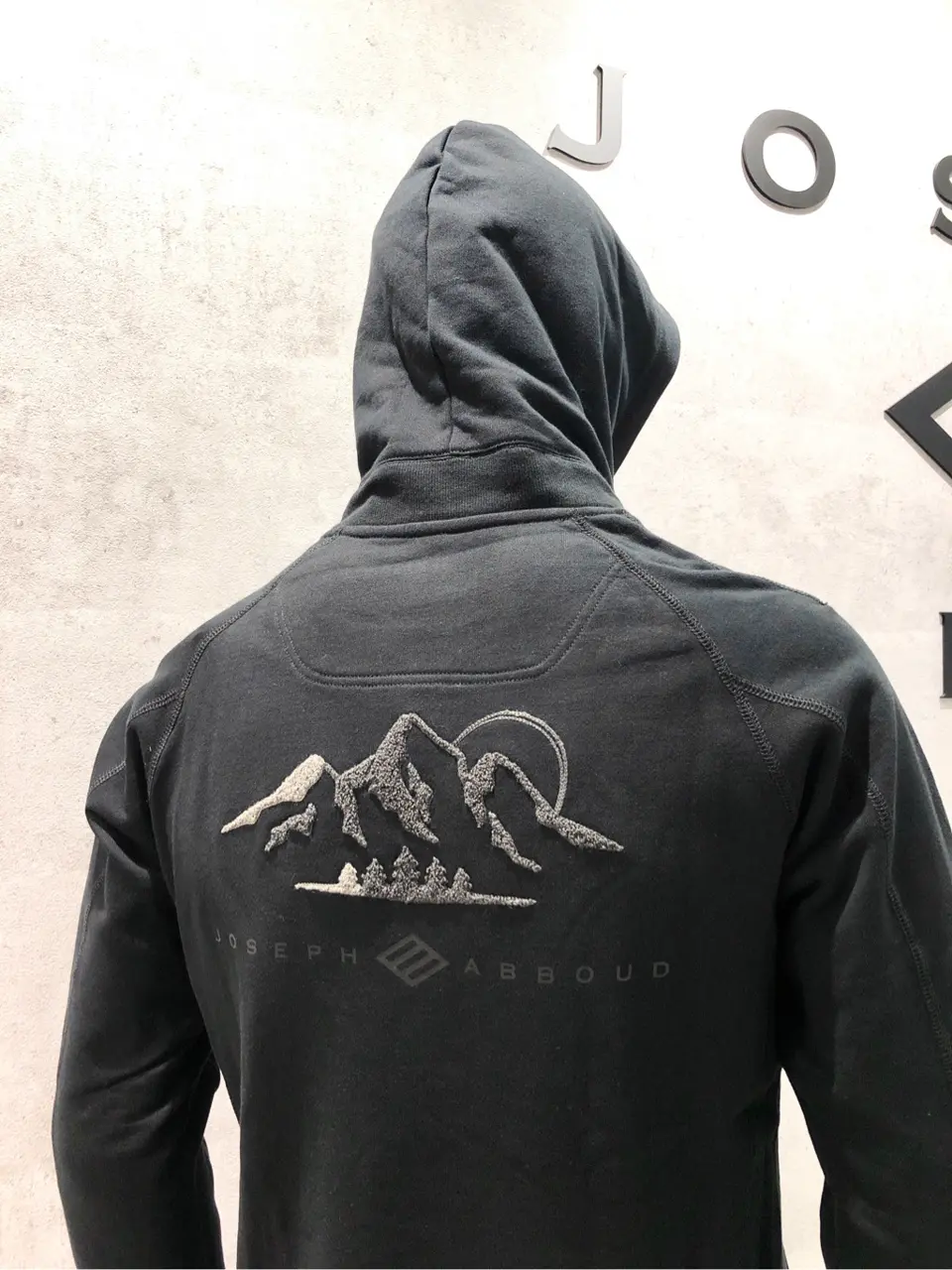 JOSEPH ABBOUD 二澤 コーディネート画像